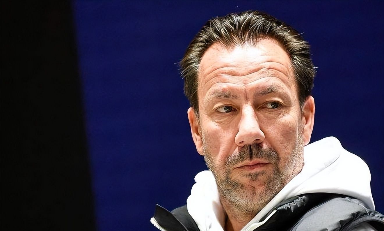 国际比赛日孟菲斯灰熊备战荷甲，官宣签约细节曝光，压力陡增，高层口径保持一致的简单介绍